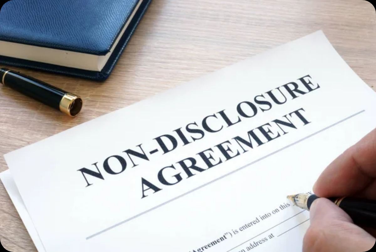Secure and Confidential Outsourcing Secure and Confidential Outsourcing